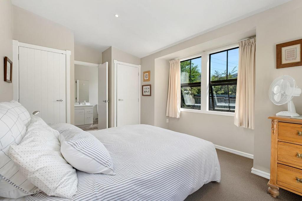 Lavender Country Cottage - Arrowtown Holiday Home Екстериор снимка