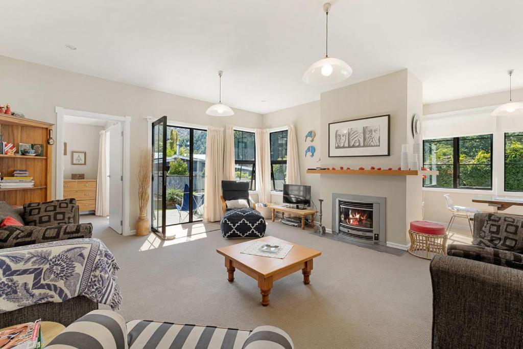 Lavender Country Cottage - Arrowtown Holiday Home Екстериор снимка